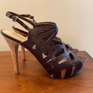 Marc Fisher platform pumps